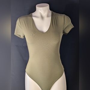 Women's Body suit NWOT